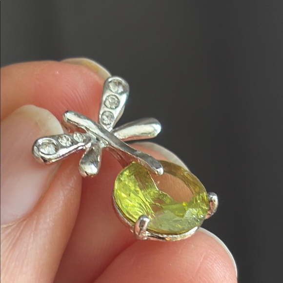 Avon Dragonfly Necklace Green Crystal Rhinestone Silver Tone Pendant 18" N23 - Picture 4 of 17